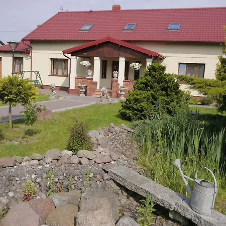 Dworek 公寓 *